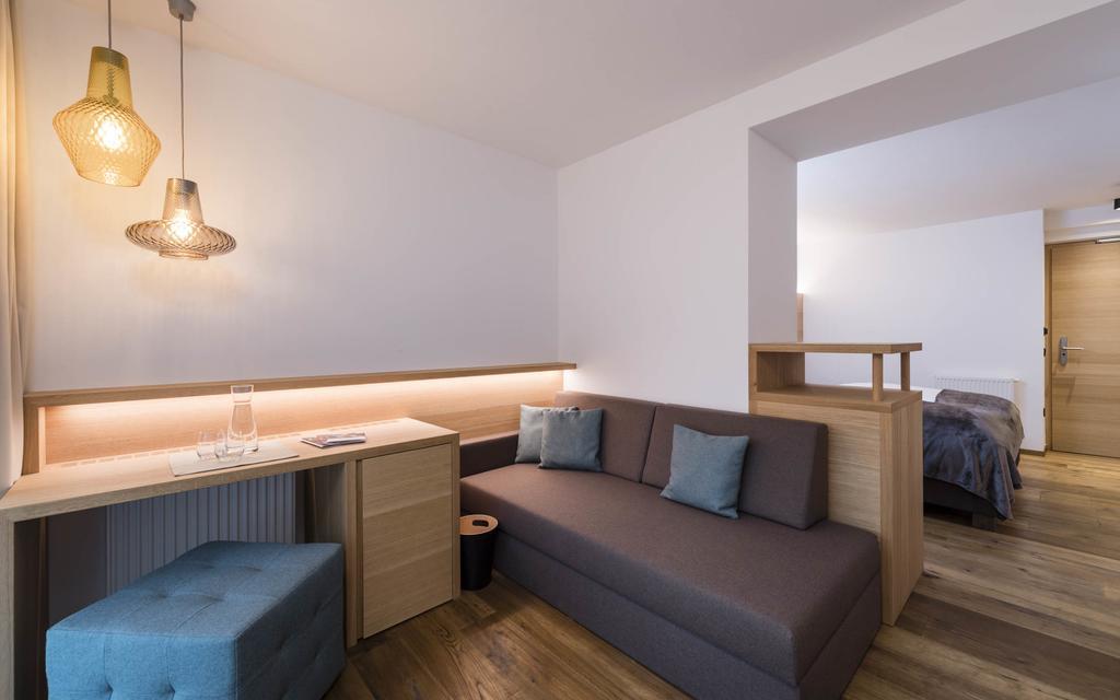 Villa Tony - Small Romantic Hotel Corvara In Badia Eksteriør billede
