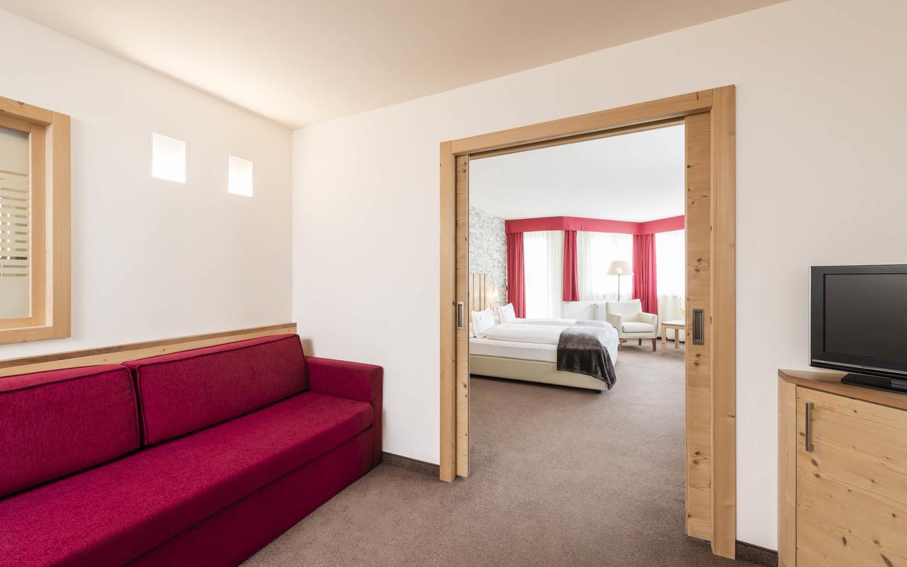 Villa Tony - Small Romantic Hotel Corvara In Badia Eksteriør billede