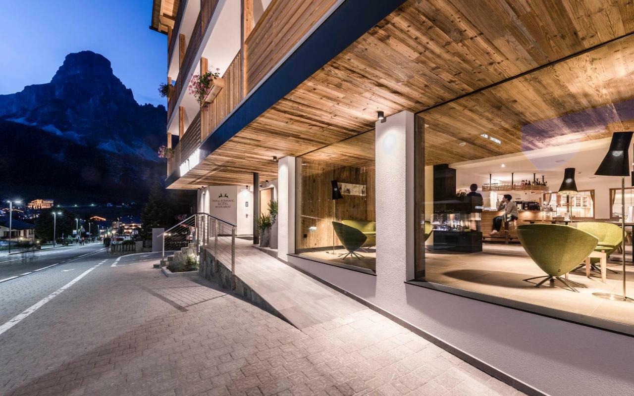 Villa Tony - Small Romantic Hotel Corvara In Badia Eksteriør billede